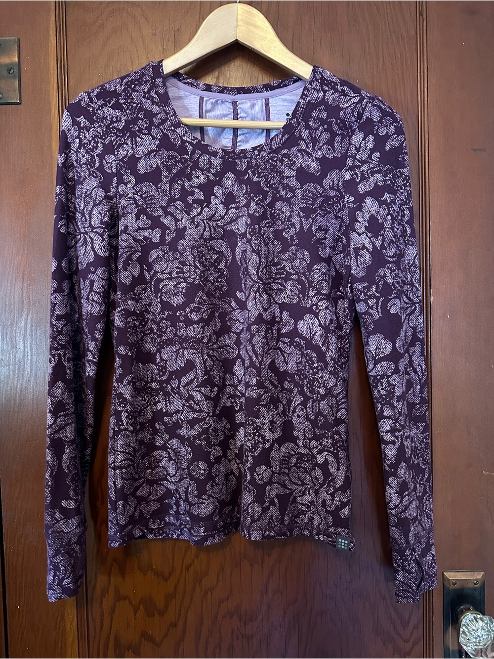 Title nine buttah soft Grace active top